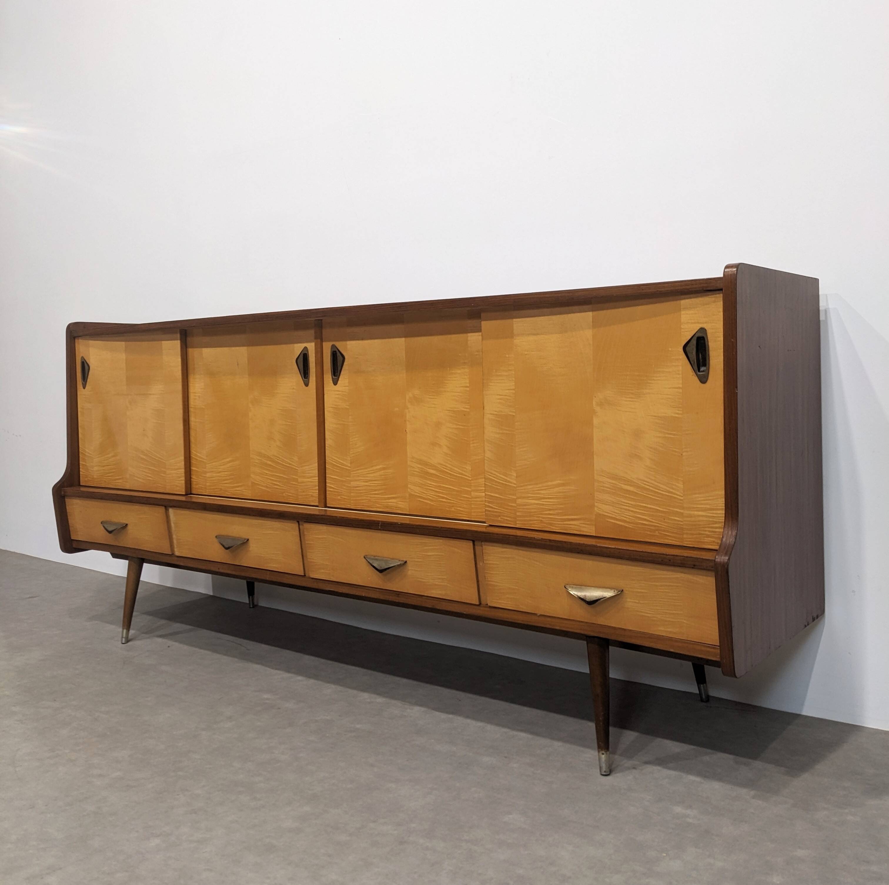 Mid-century Rockabilly sideboard