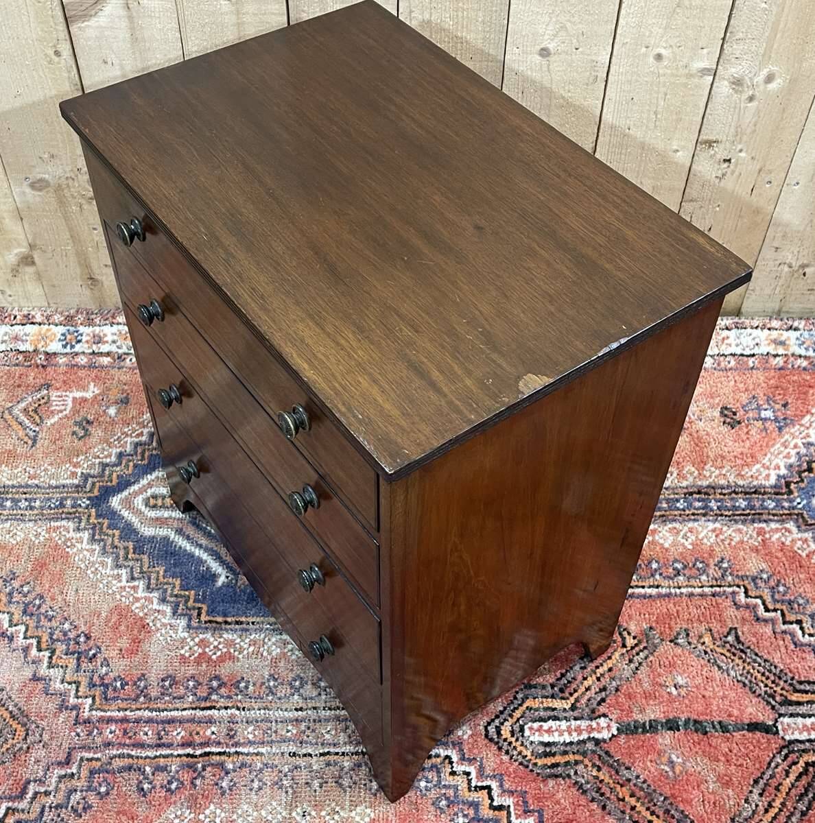1930s English mahogany chest of drawers