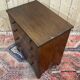 Commode anglaise en acajou des années 1930