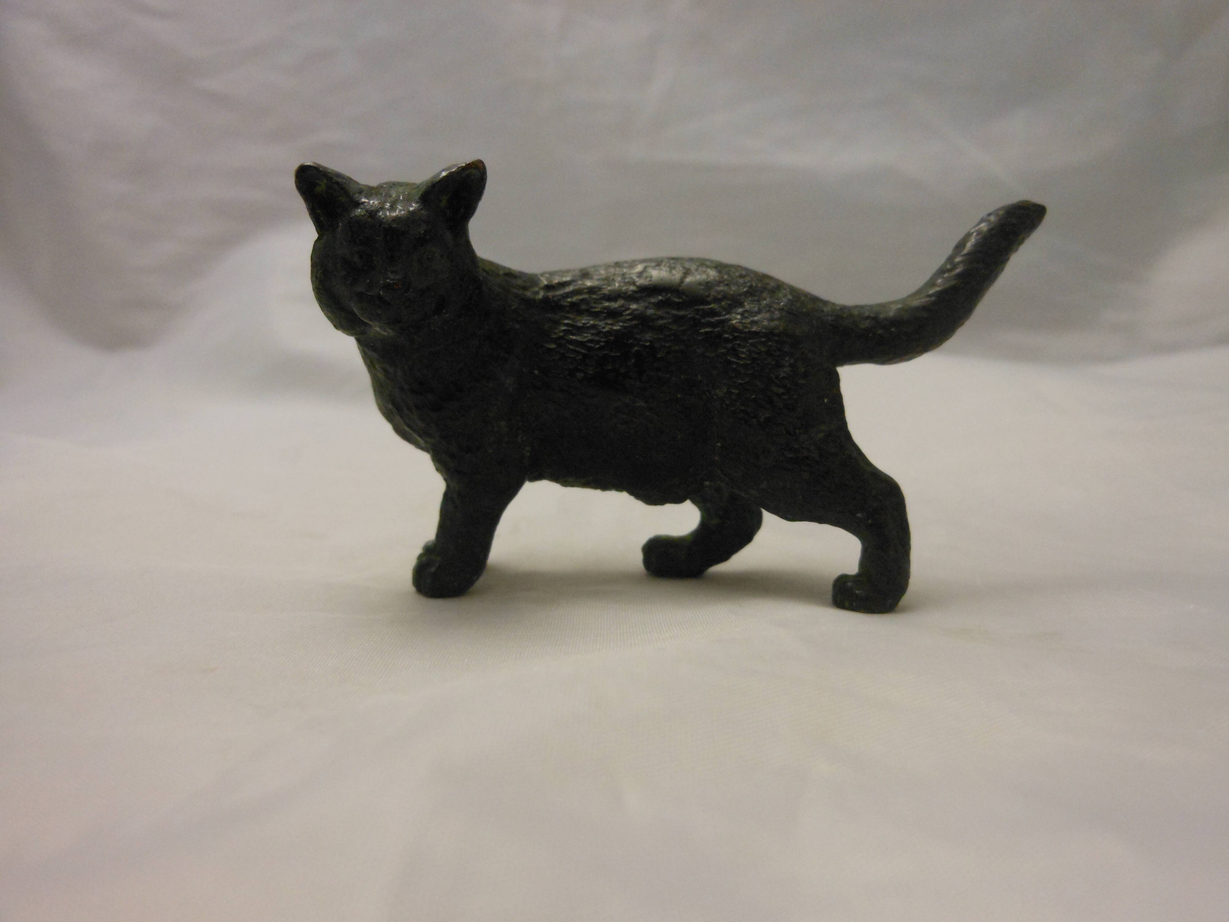 Vienna bronze/cat