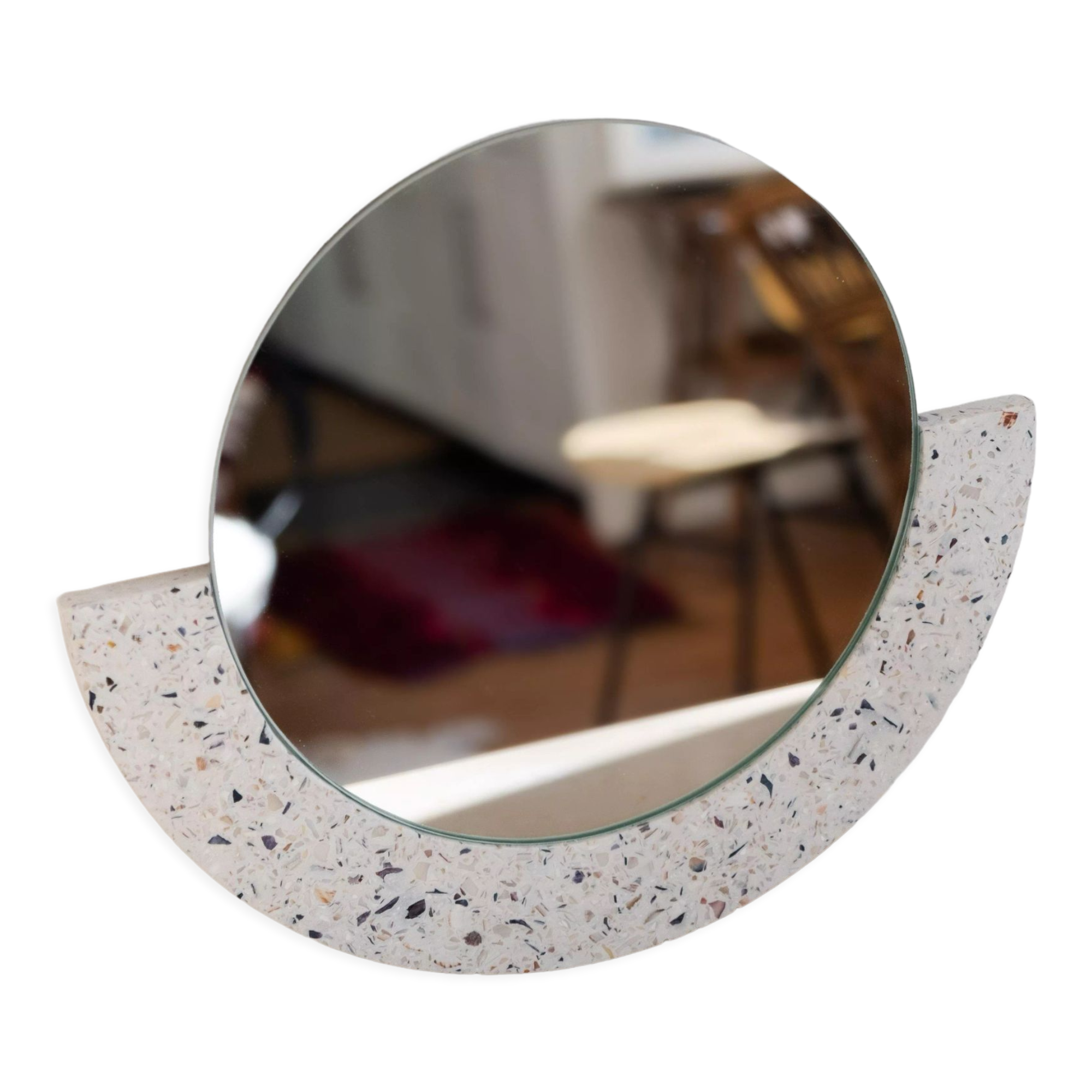 Half mirror 28 cm in recycled shells
