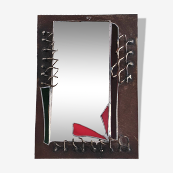 Brutalist mirror in metal and set glass