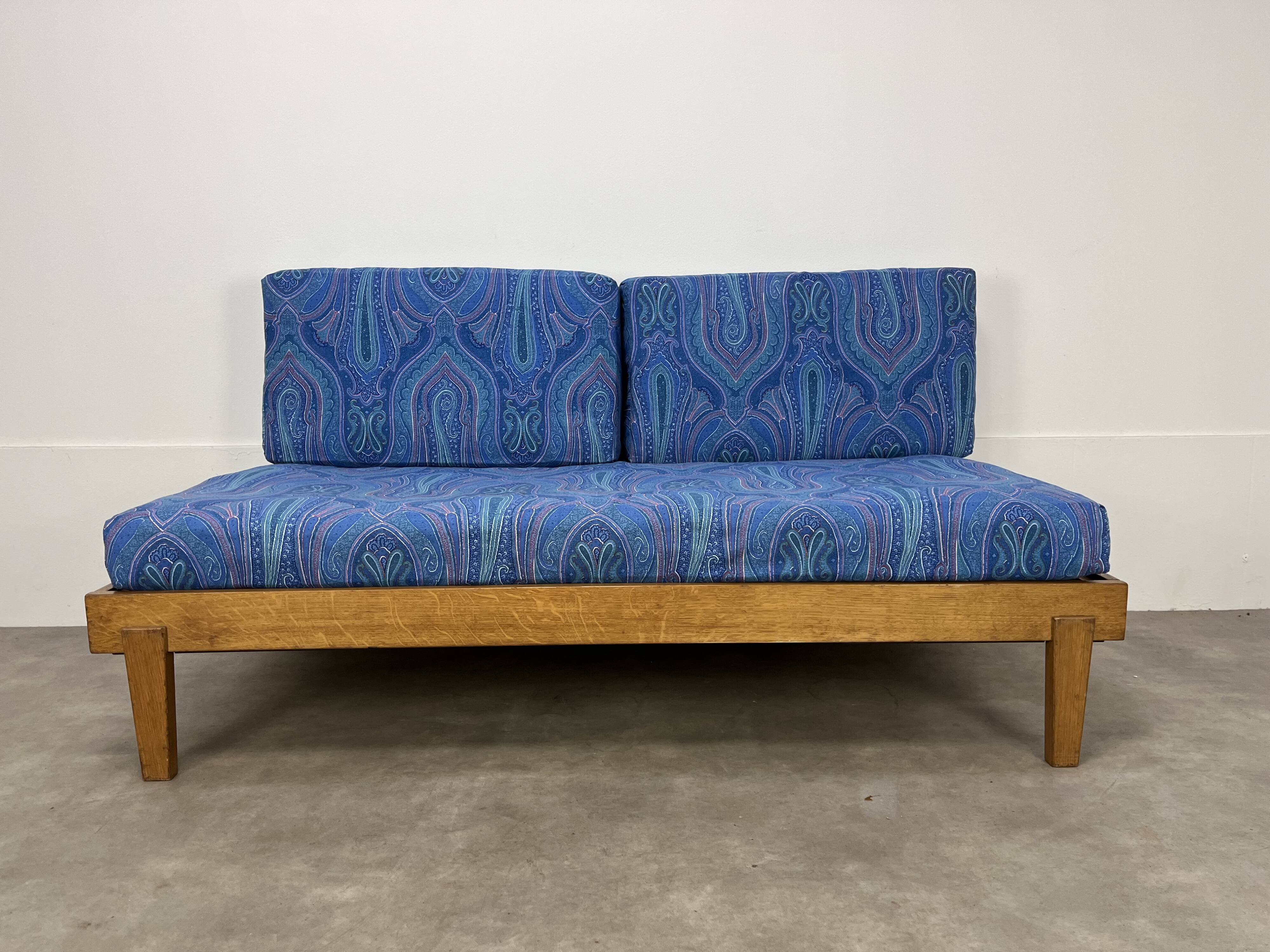 Vintage 1950s daybed sofa