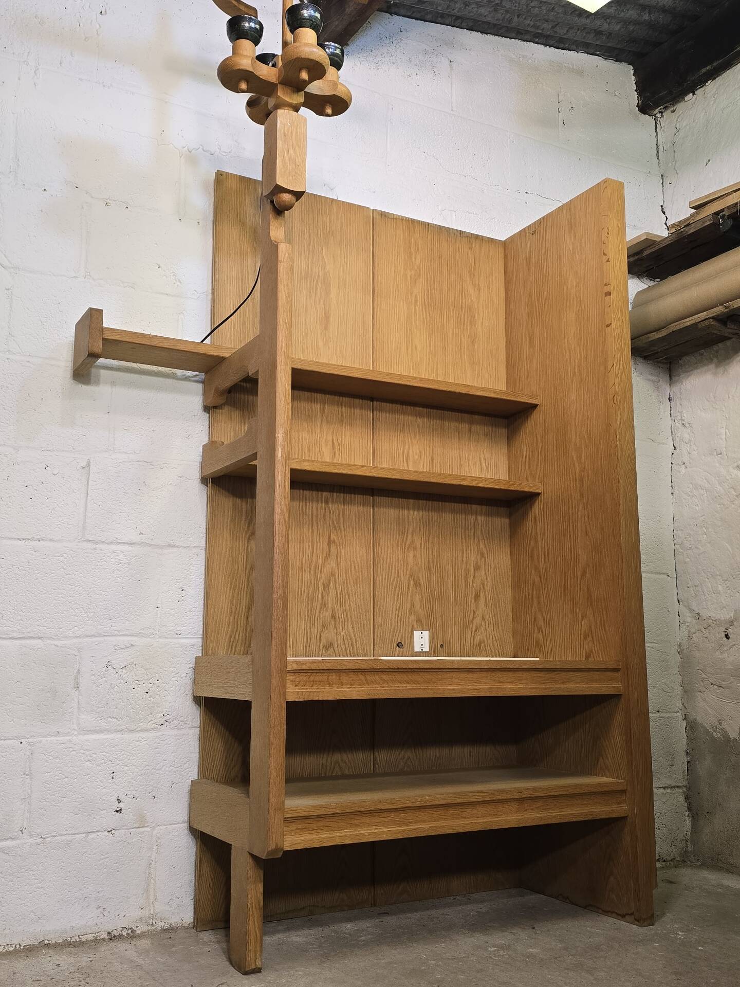 Guillerme and Chambron and Danikowski bookshelf 1960