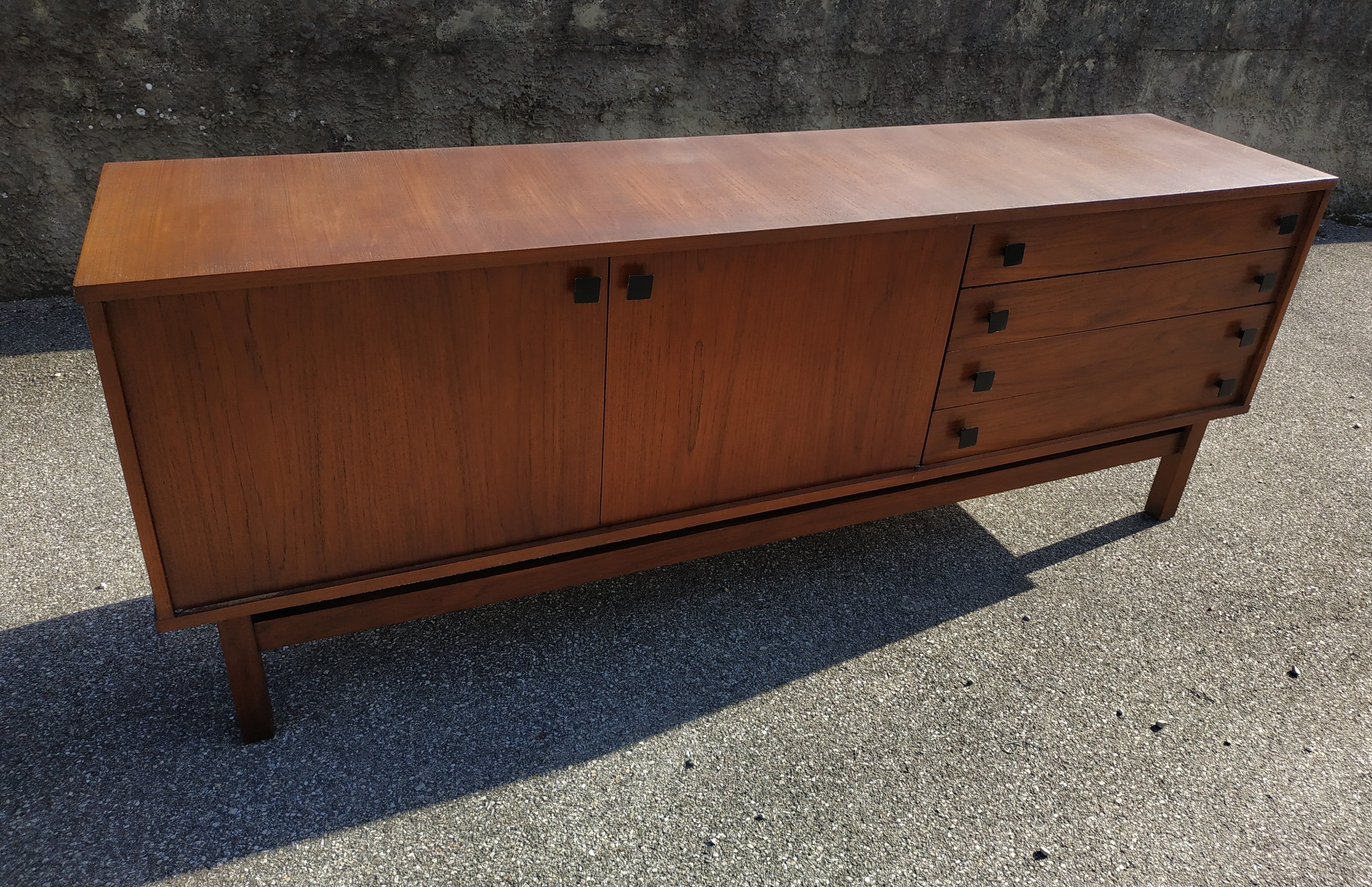 Sideboard in wood and metal 1960