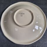 Plat en faïence de Sarreguemines