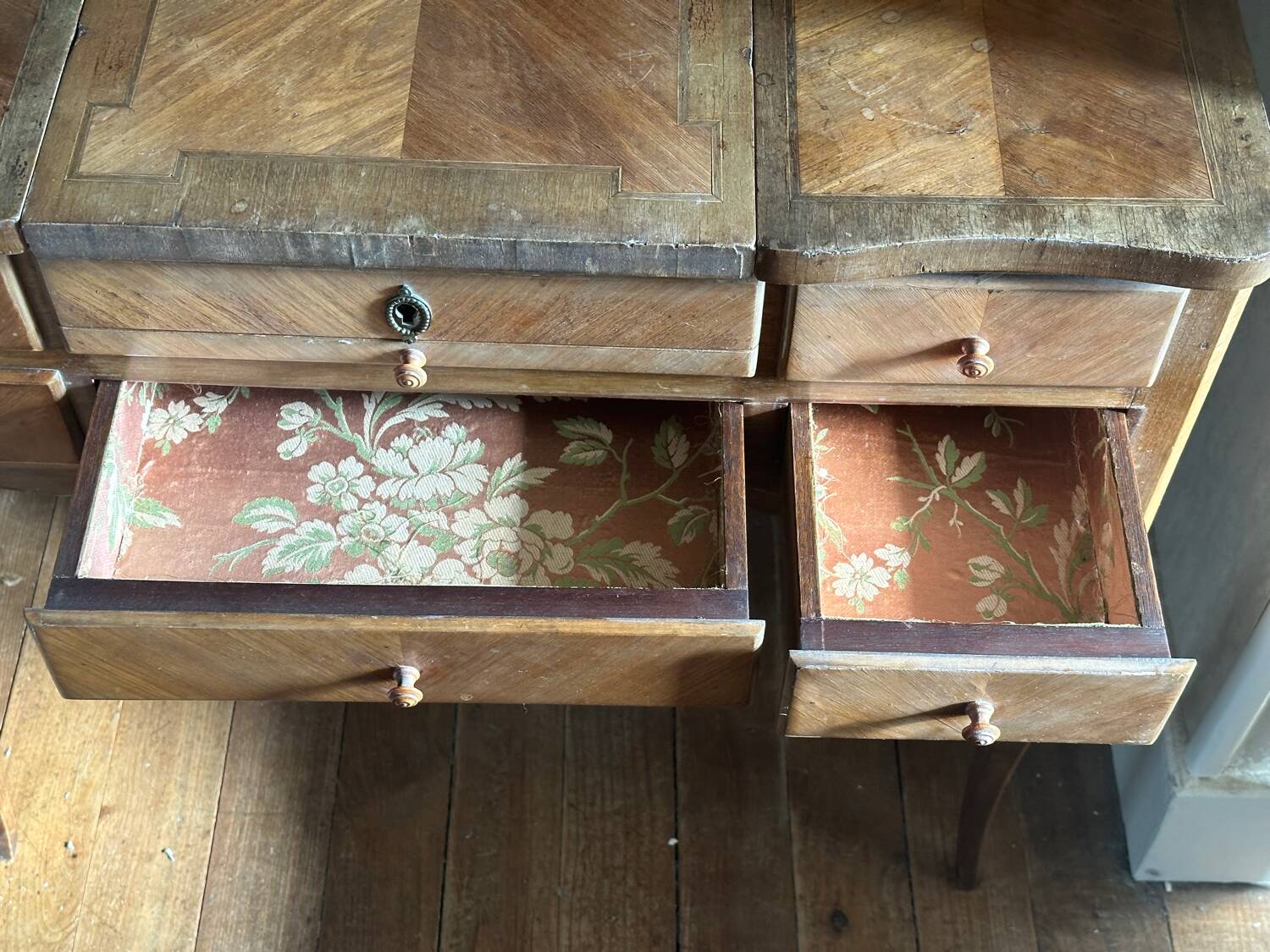 Dressing table late 19th early 20th century