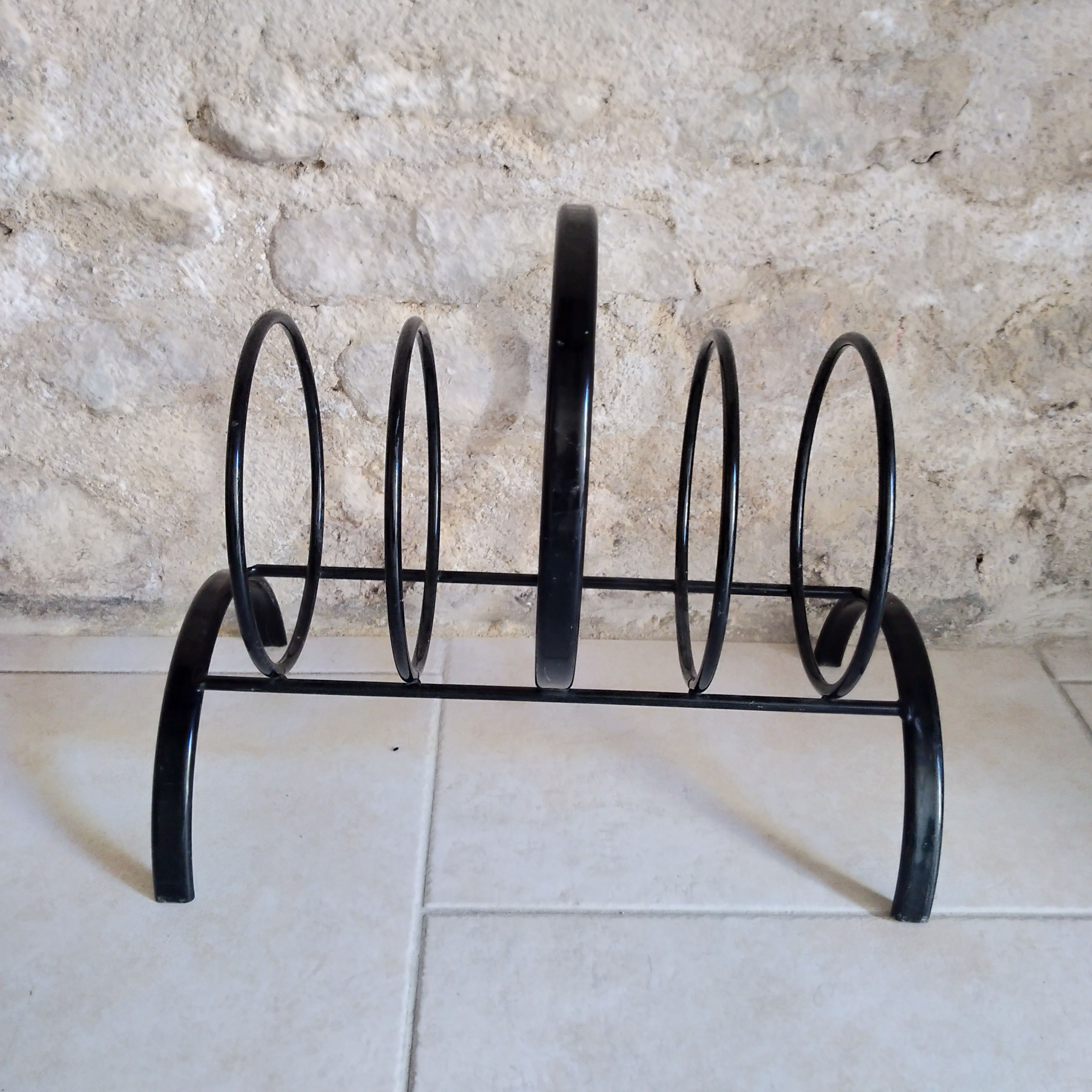 1960 metal magazine rack