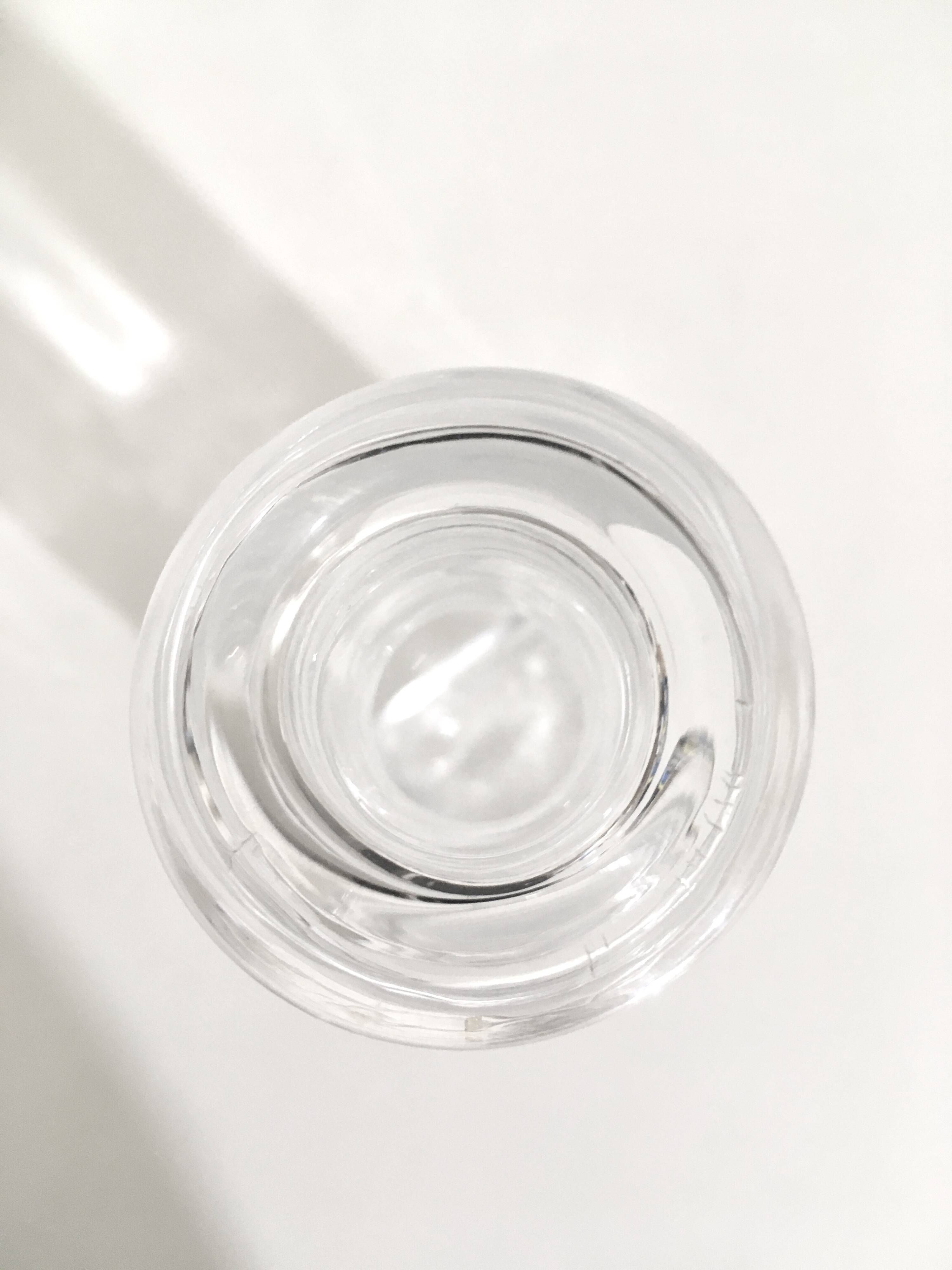 Kosta Boda carafe in blown glass 26 cm with sculptural imprint • Sweden