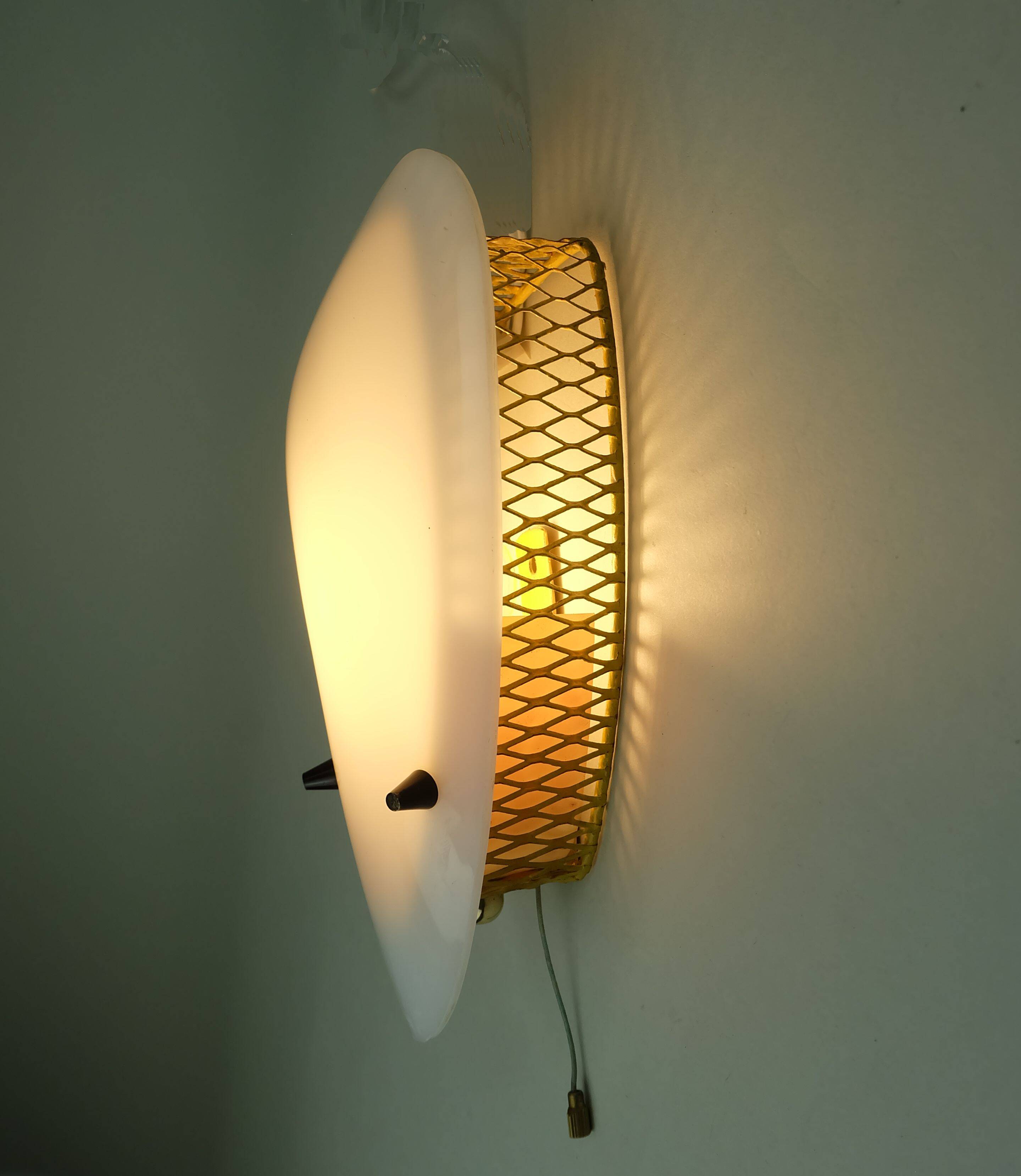 1950s SCONCE tele ambiance metal mesh with white acrylic shade