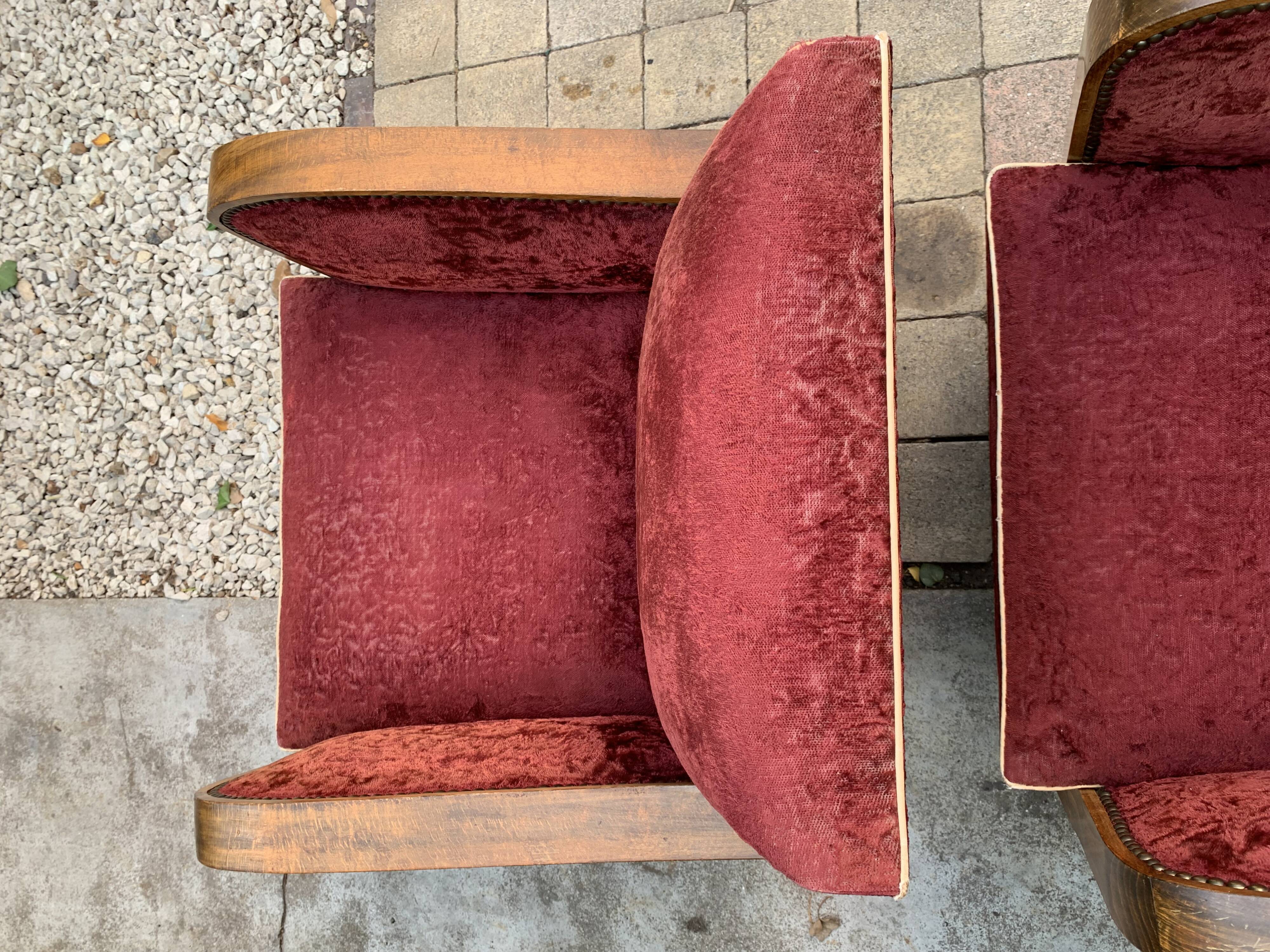 Pair of Art Deco club armchairs in burgundy red velvet, 1930s