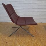 Pair of Yuki Zanotta lounge chairs