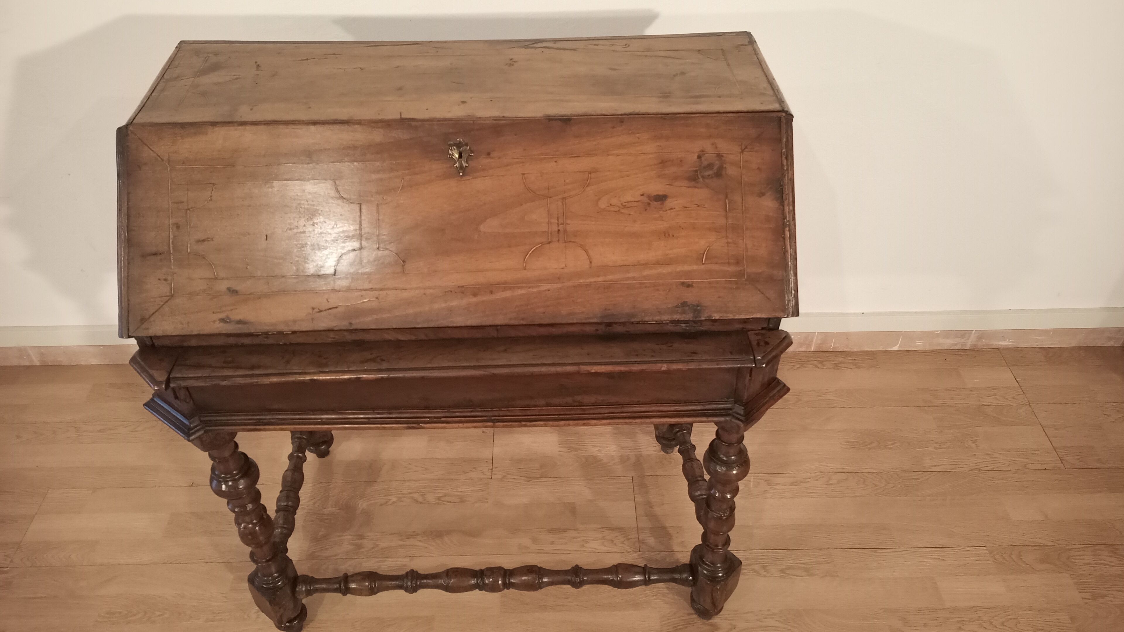 Secrétaire à abattant XVIIIème