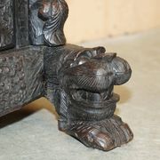 Buffet antique sculpté main style temple birman vers 1860