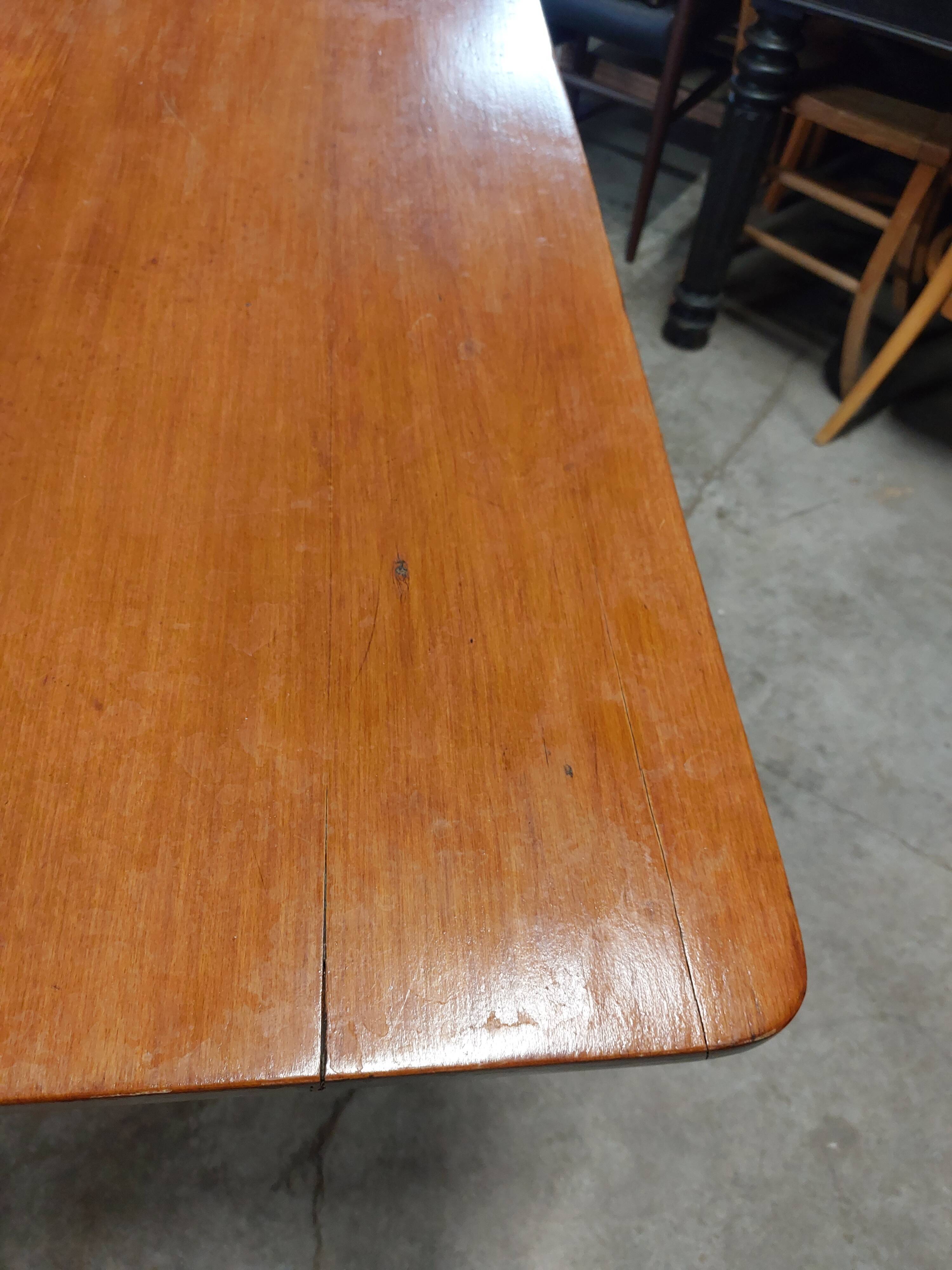 Cast iron bistro table 1m