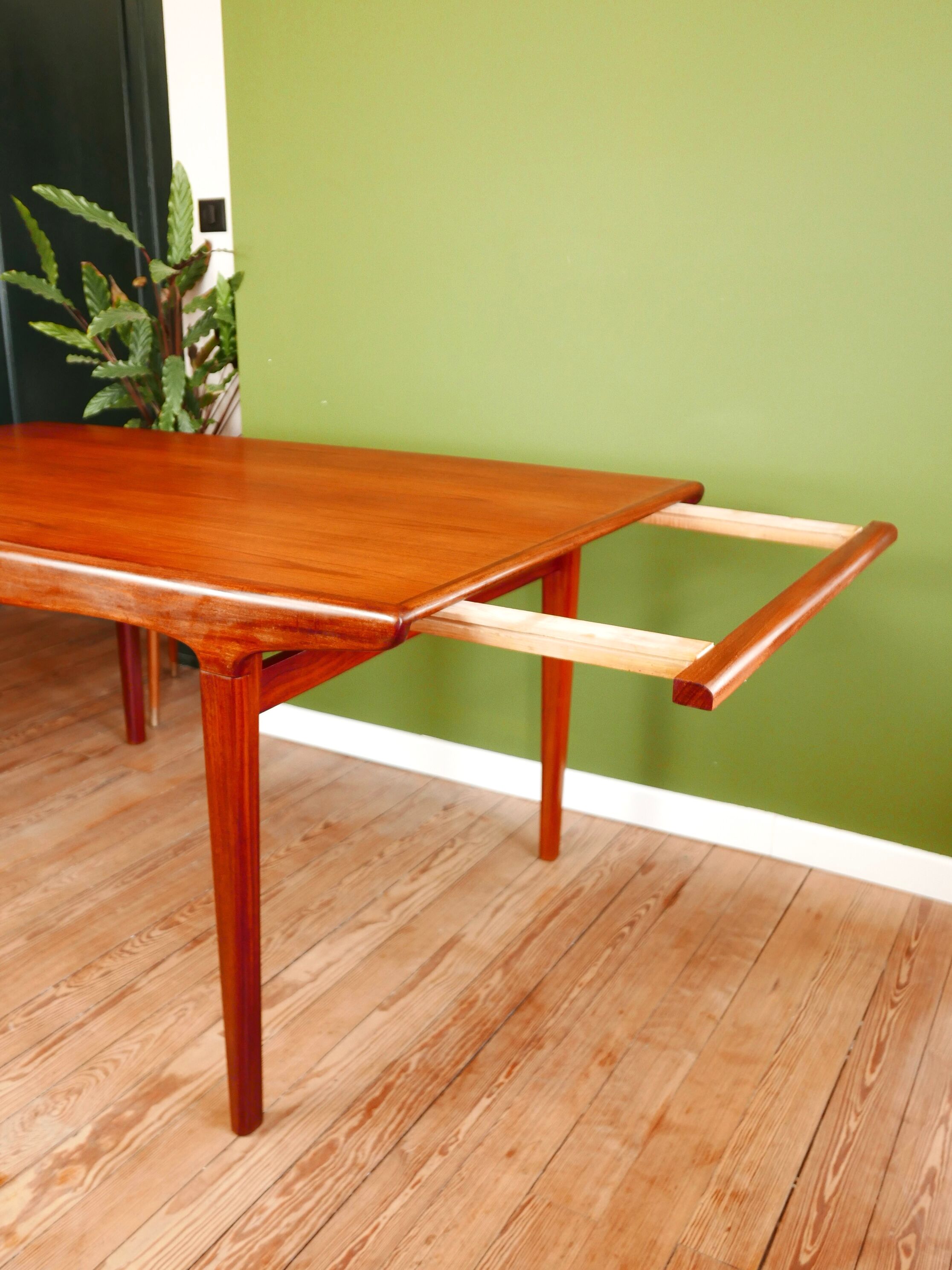 Table vintage Johannes Andersen