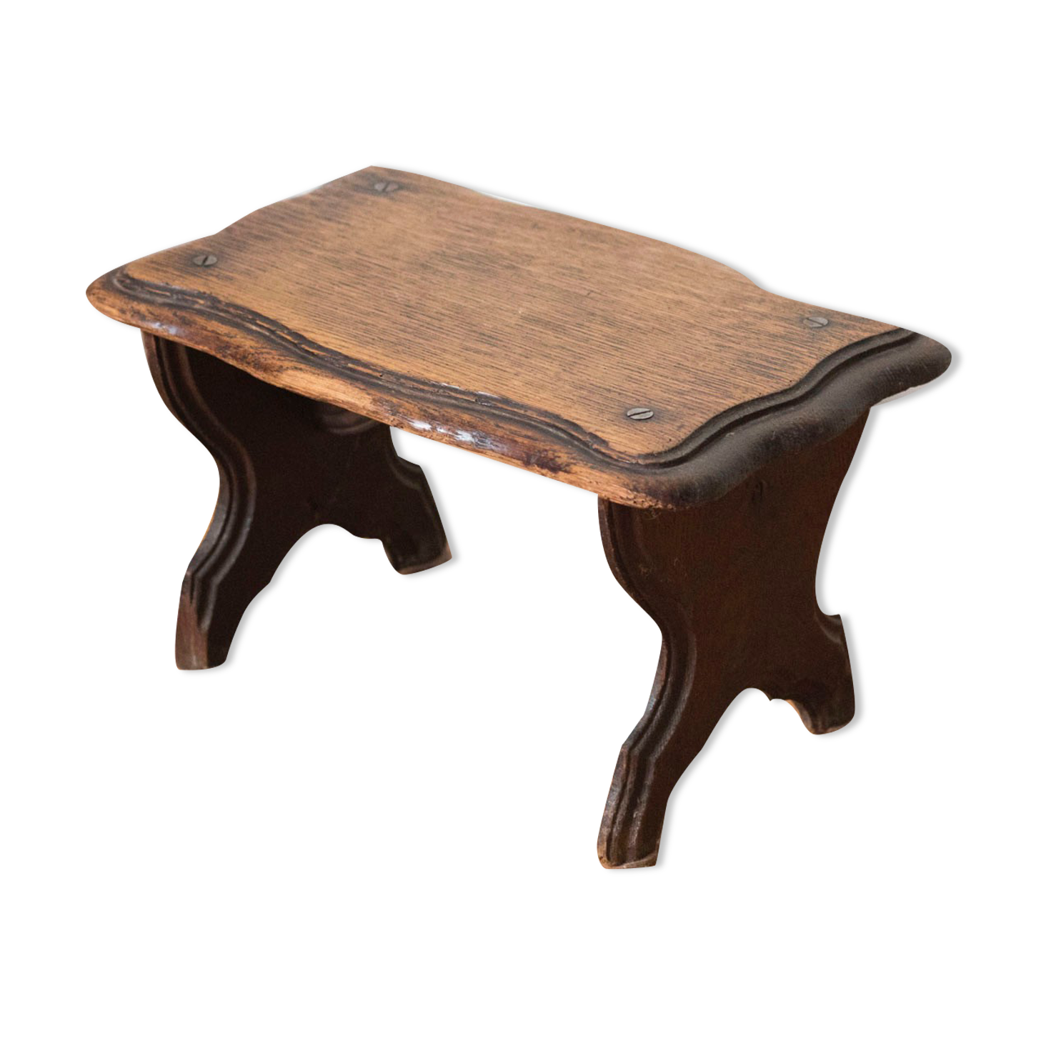 Walking stool feet in solid oak