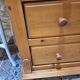Commode pin massif