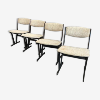 Suite de 4 chaises scandinaves années 80