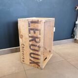 Large old wooden crate Chicorée Leroux