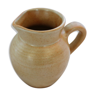 Sandstone pitcher