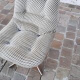 3 rotating vintage armchairs