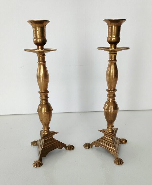 Paire de Bougeoirs tripodes à pattes de Lion - Napoléon III - XIXème