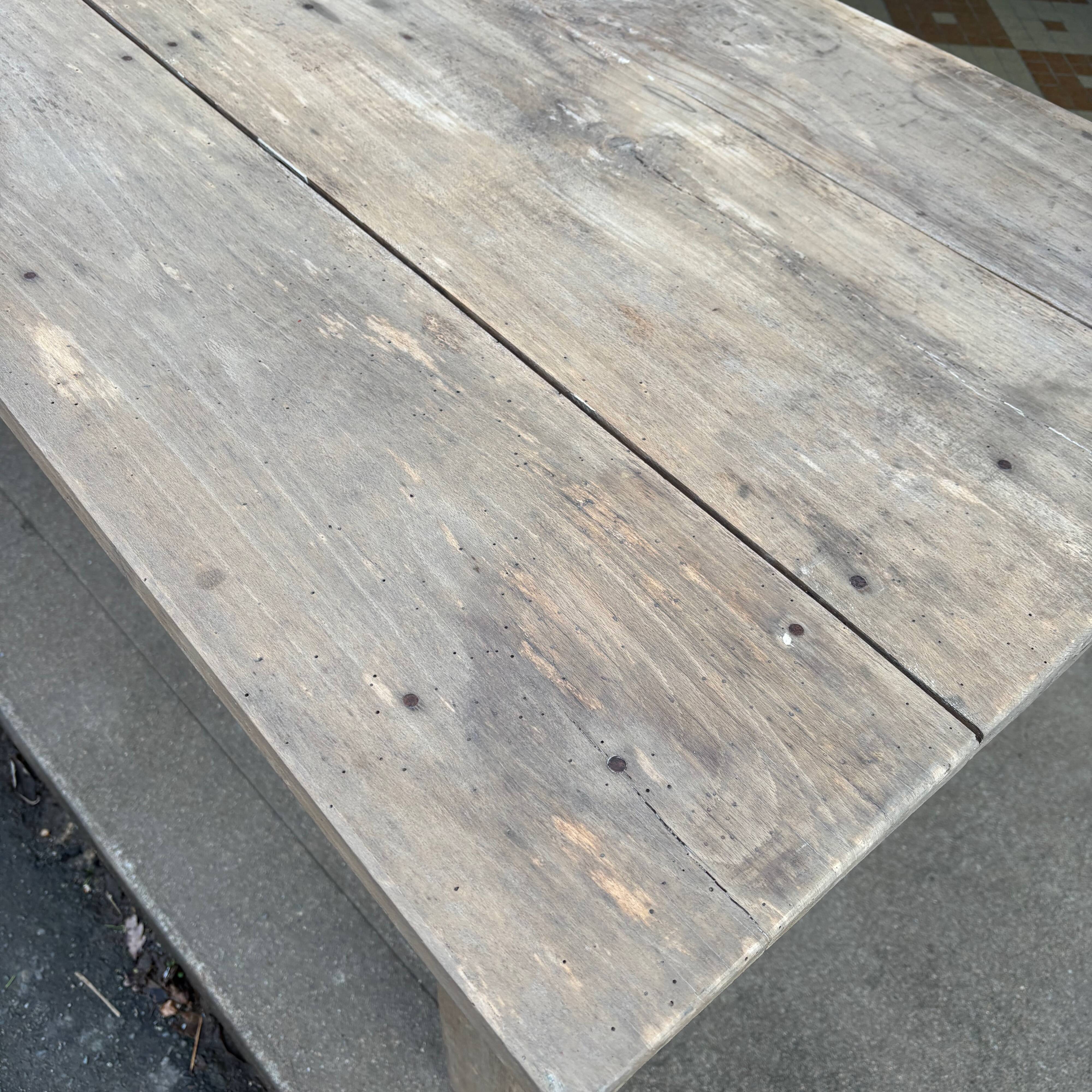 Table de ferme en hêtre