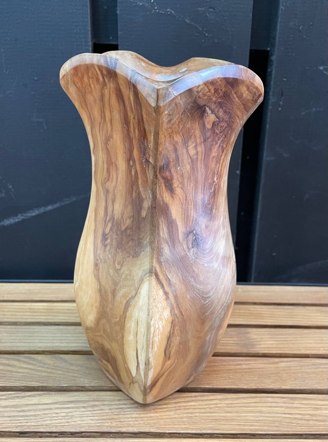 Pichet en bois d’Olivier