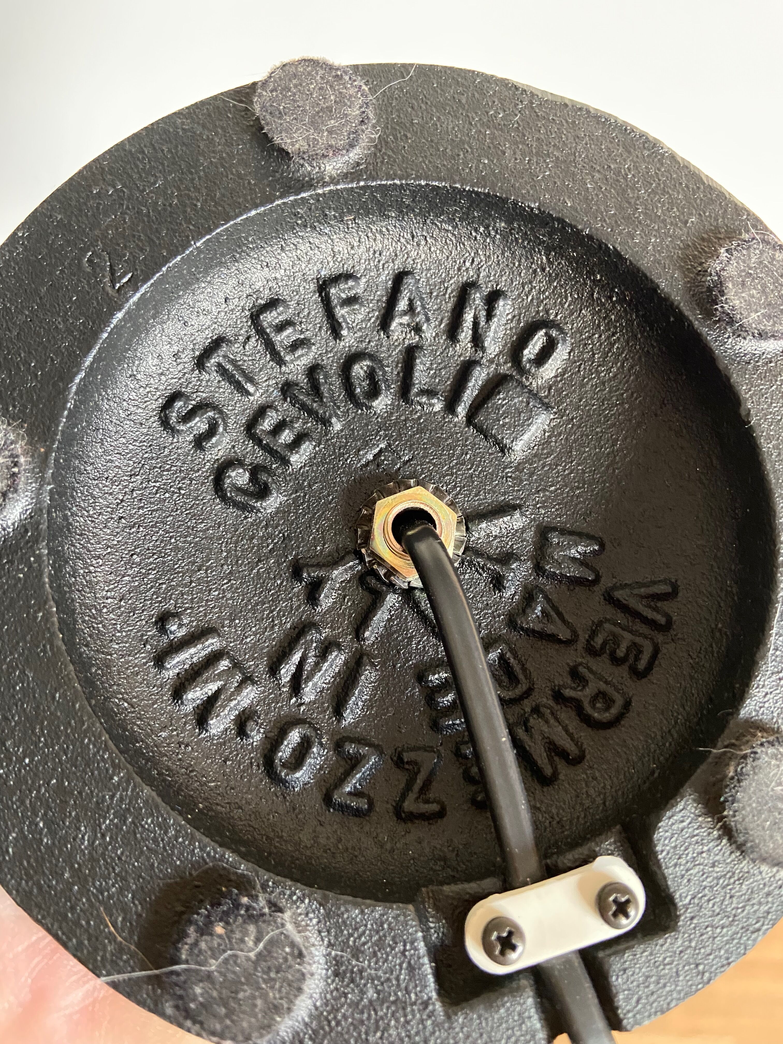 1980s Design Stefano Cevoli table lamp produced by Vermezzo Made in Italy