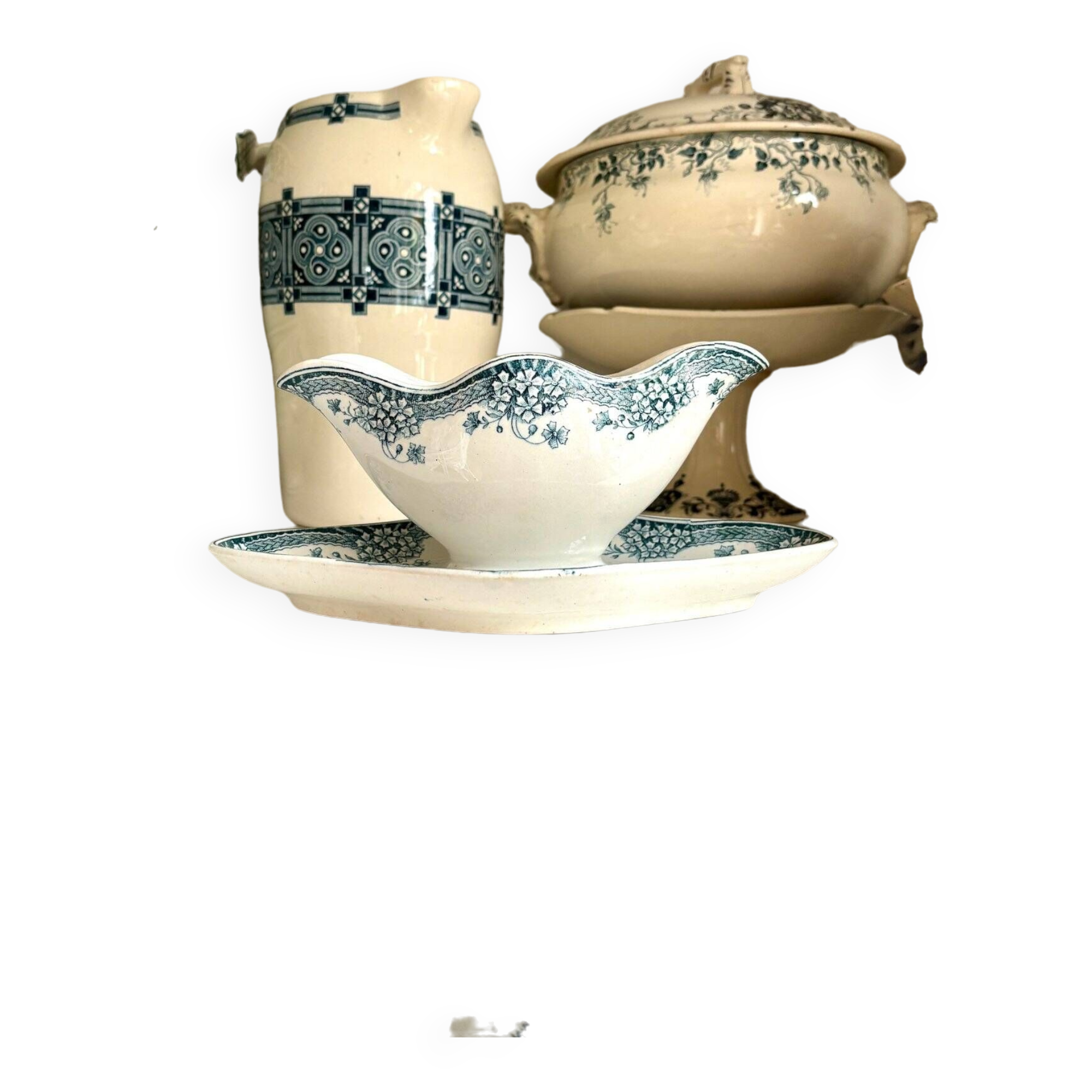 Blue and white iron earth gravy boat
