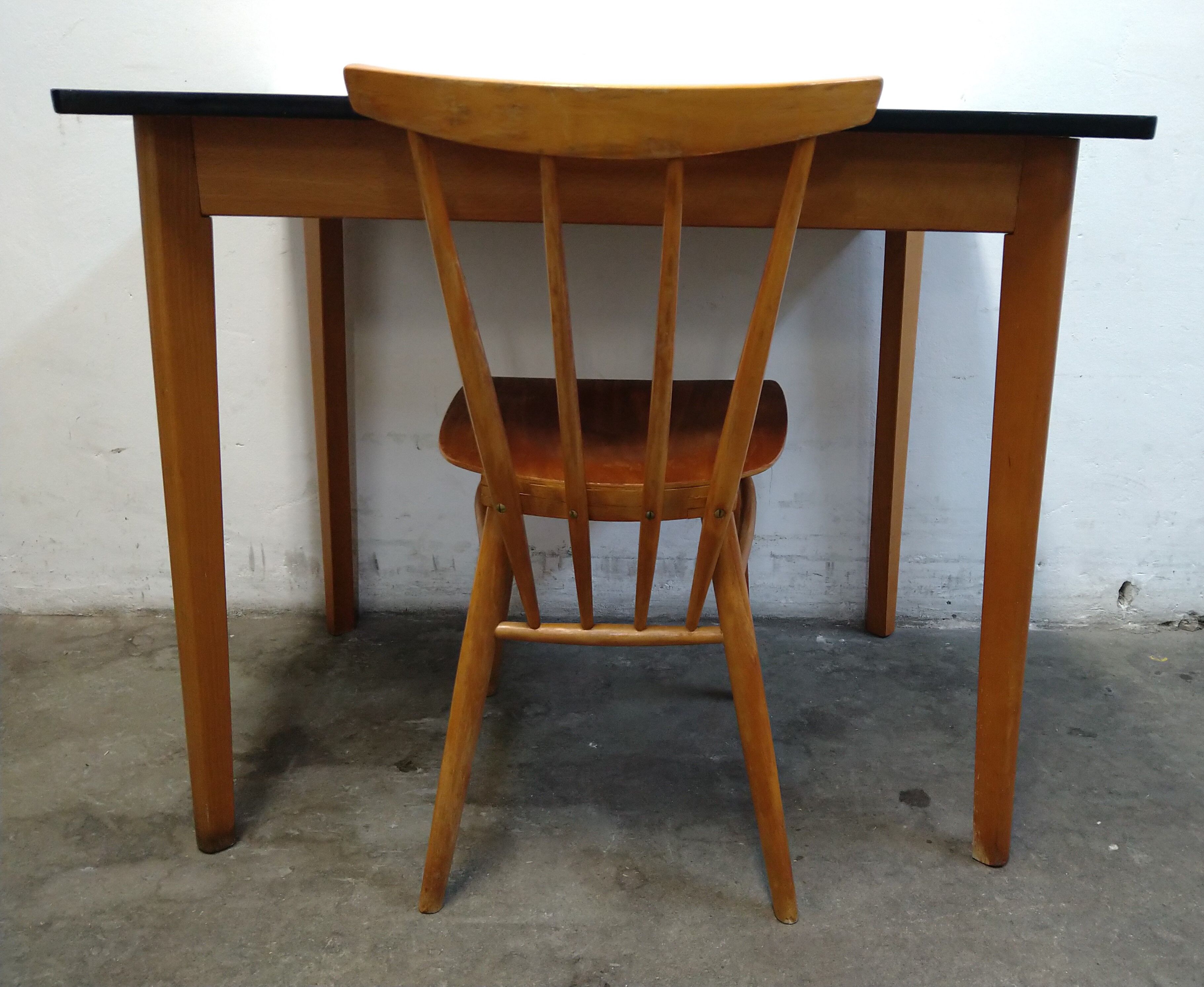 Vintage table and bar chair