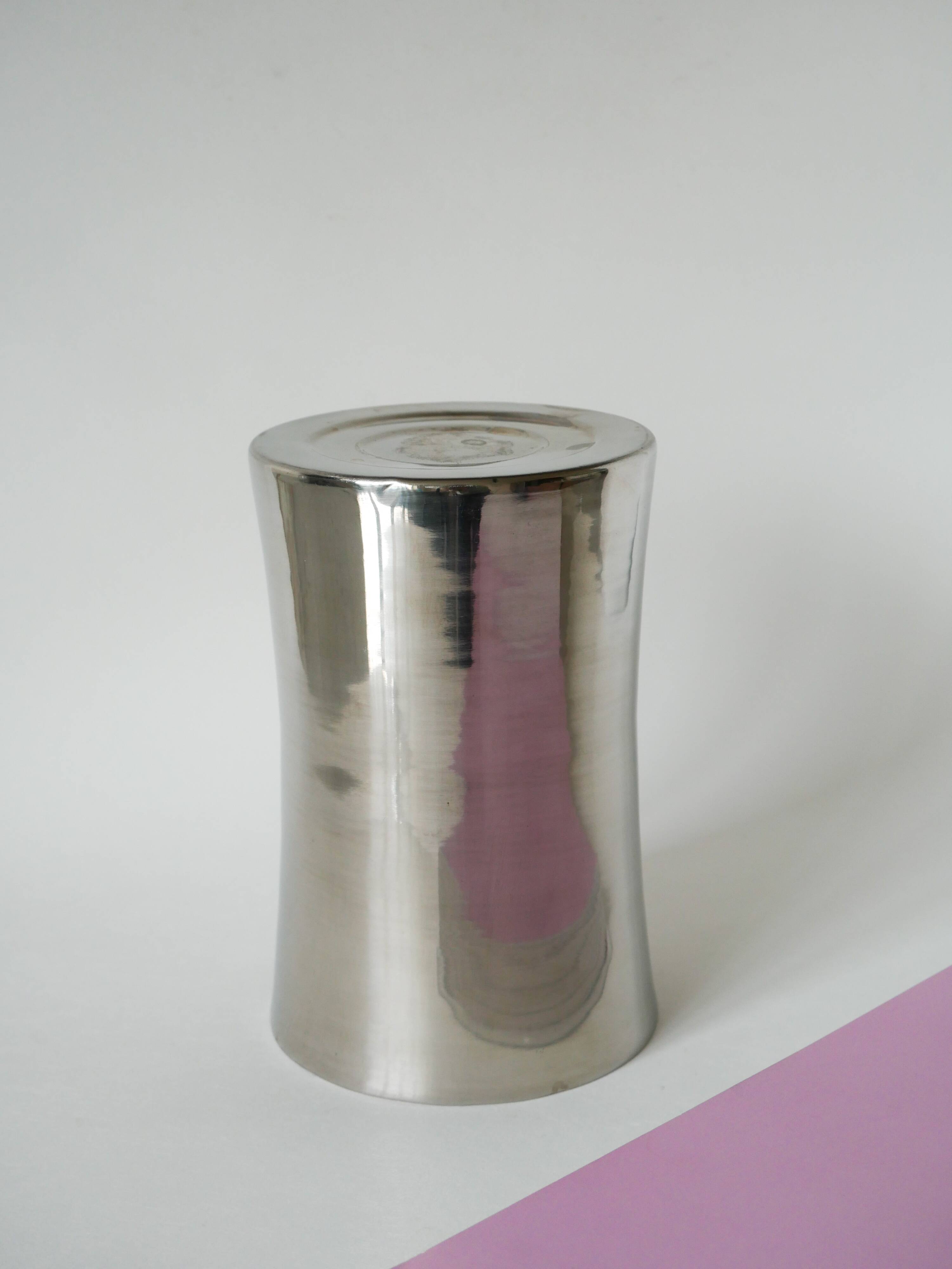 Double walled cooler bottle bucket design 1970