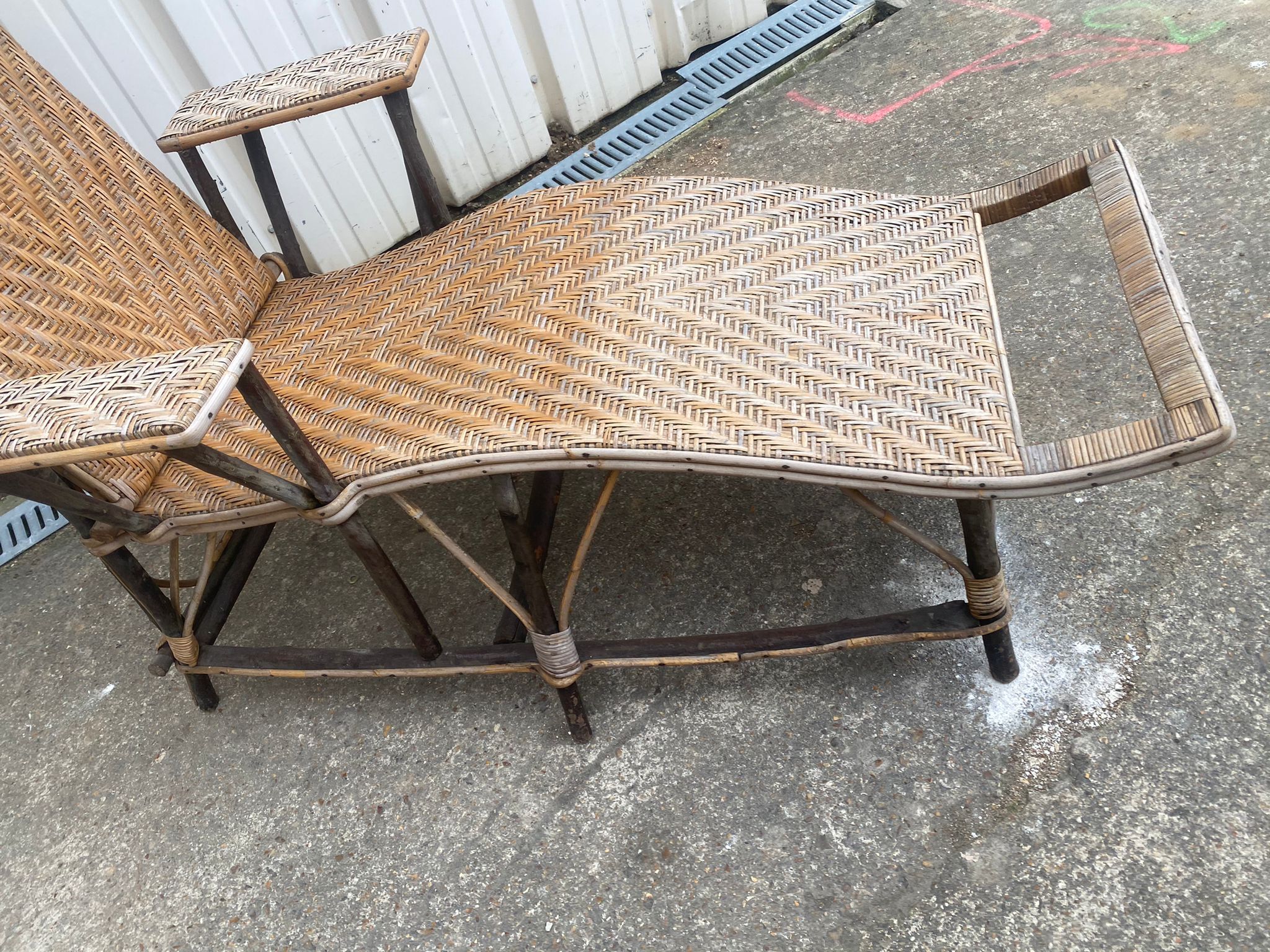 Chaise longue rotin bois ancienne