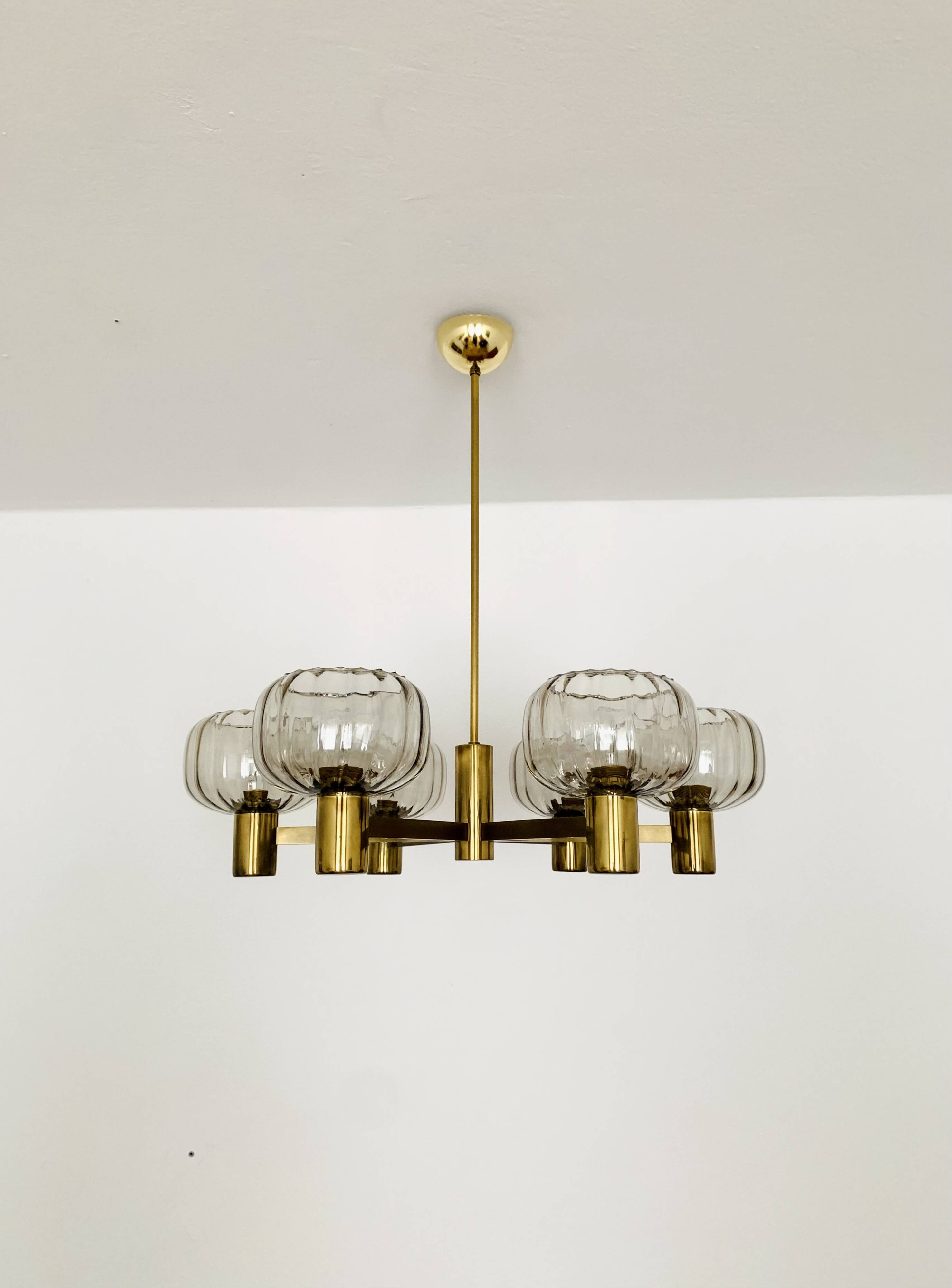 Lustre en verre fumé