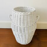 White wicker laundry basket
