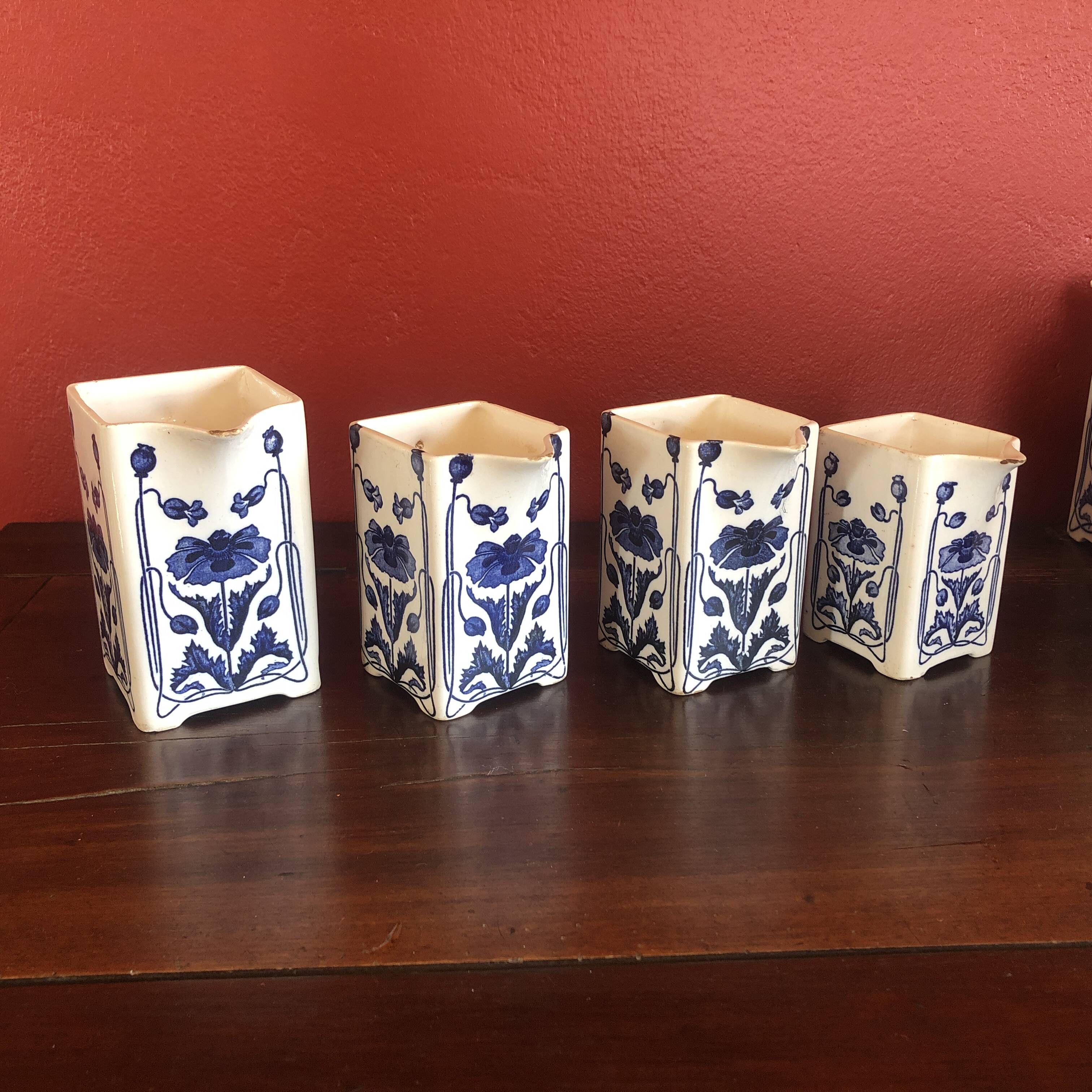 4 pots à lait bleu cobalt