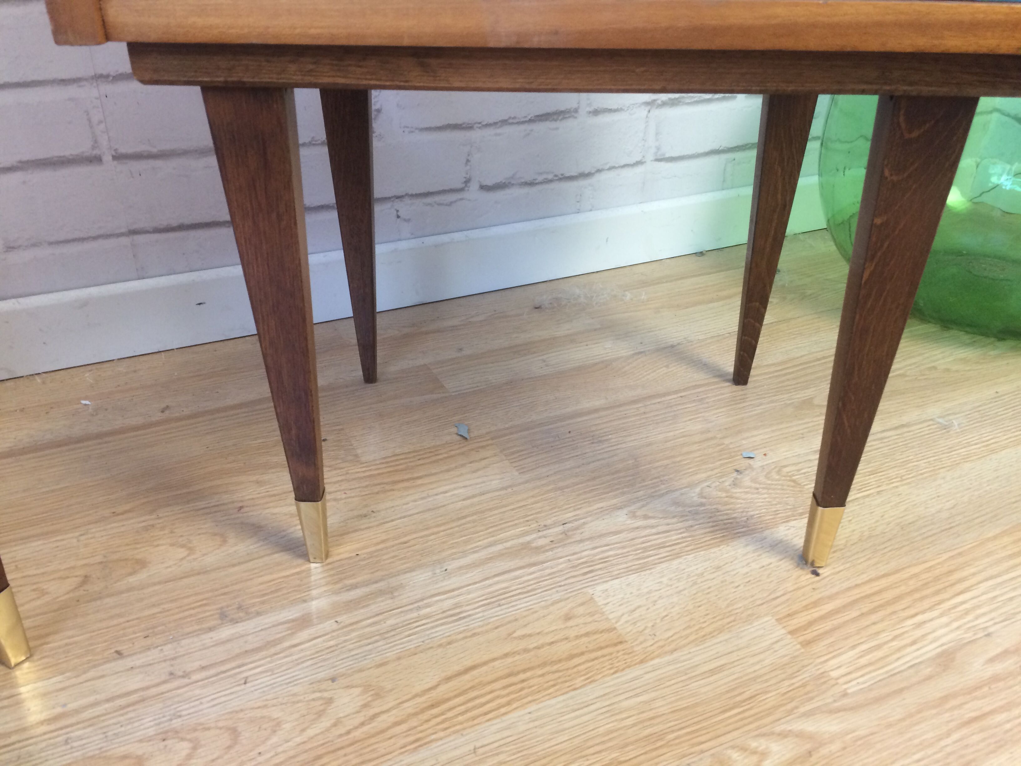Set of pair of night tables