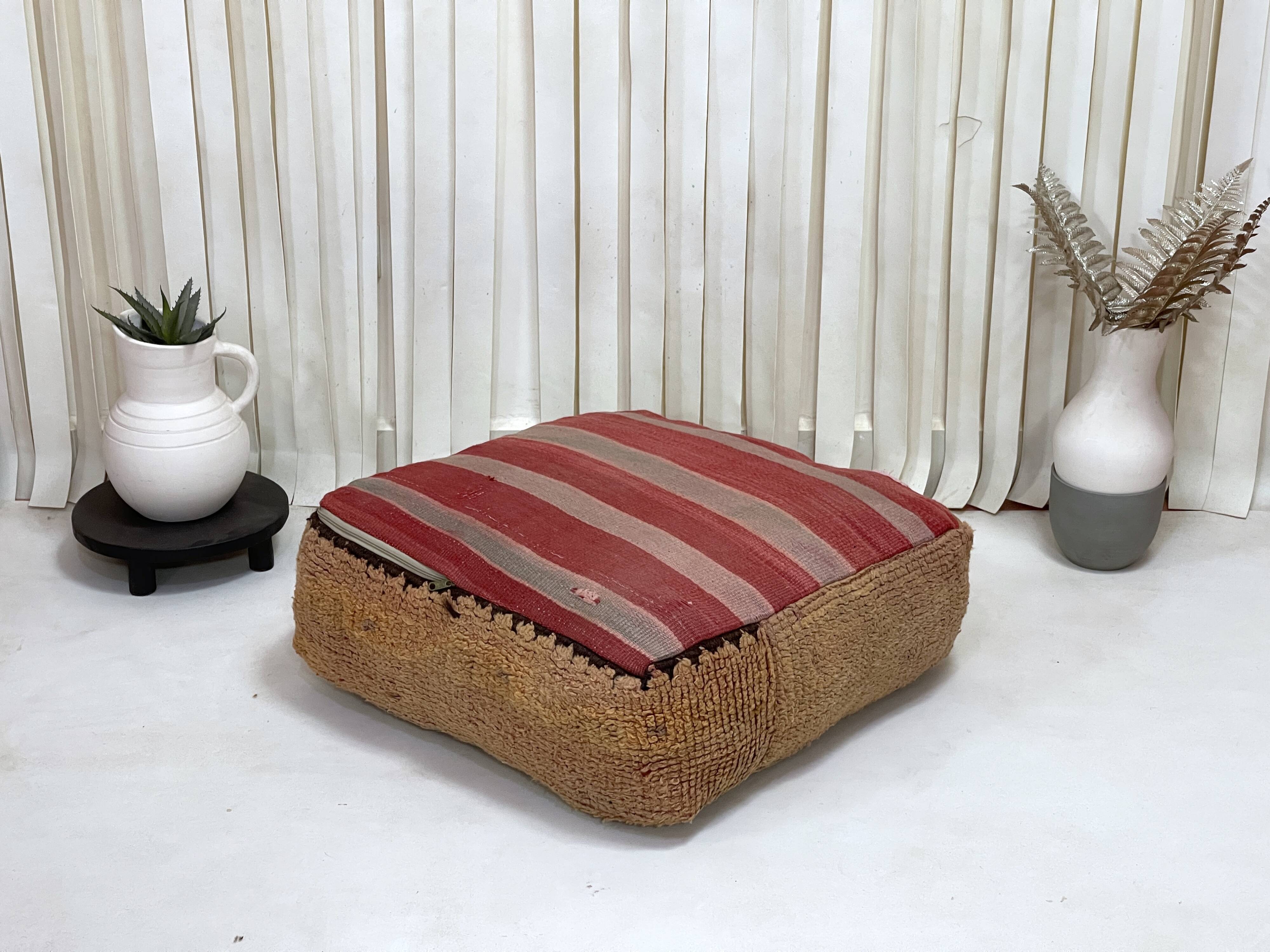 Moroccan Kilim Pouf