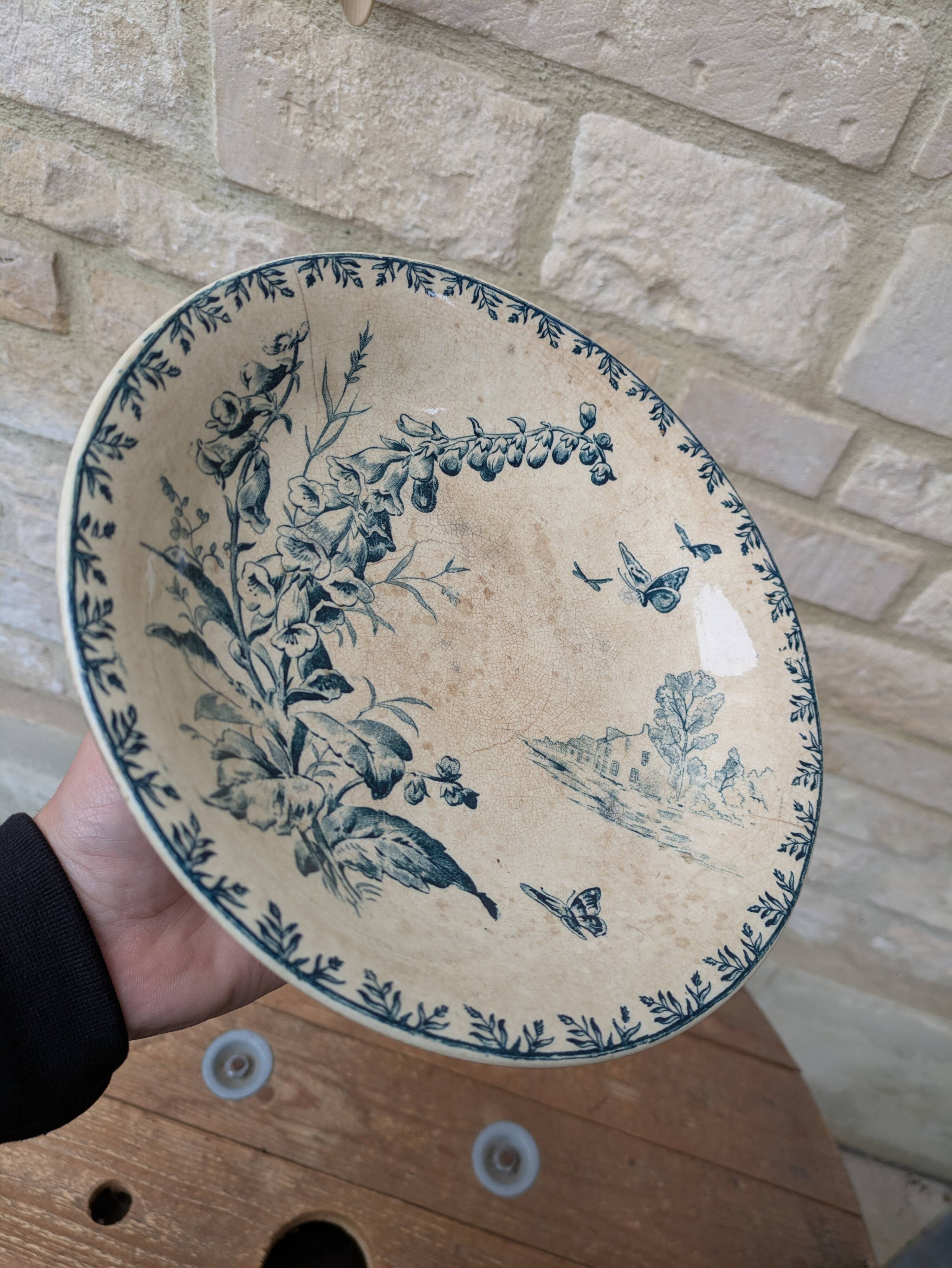 Opaque porcelain compote from Gien, Villageois model, Terre de Fer.