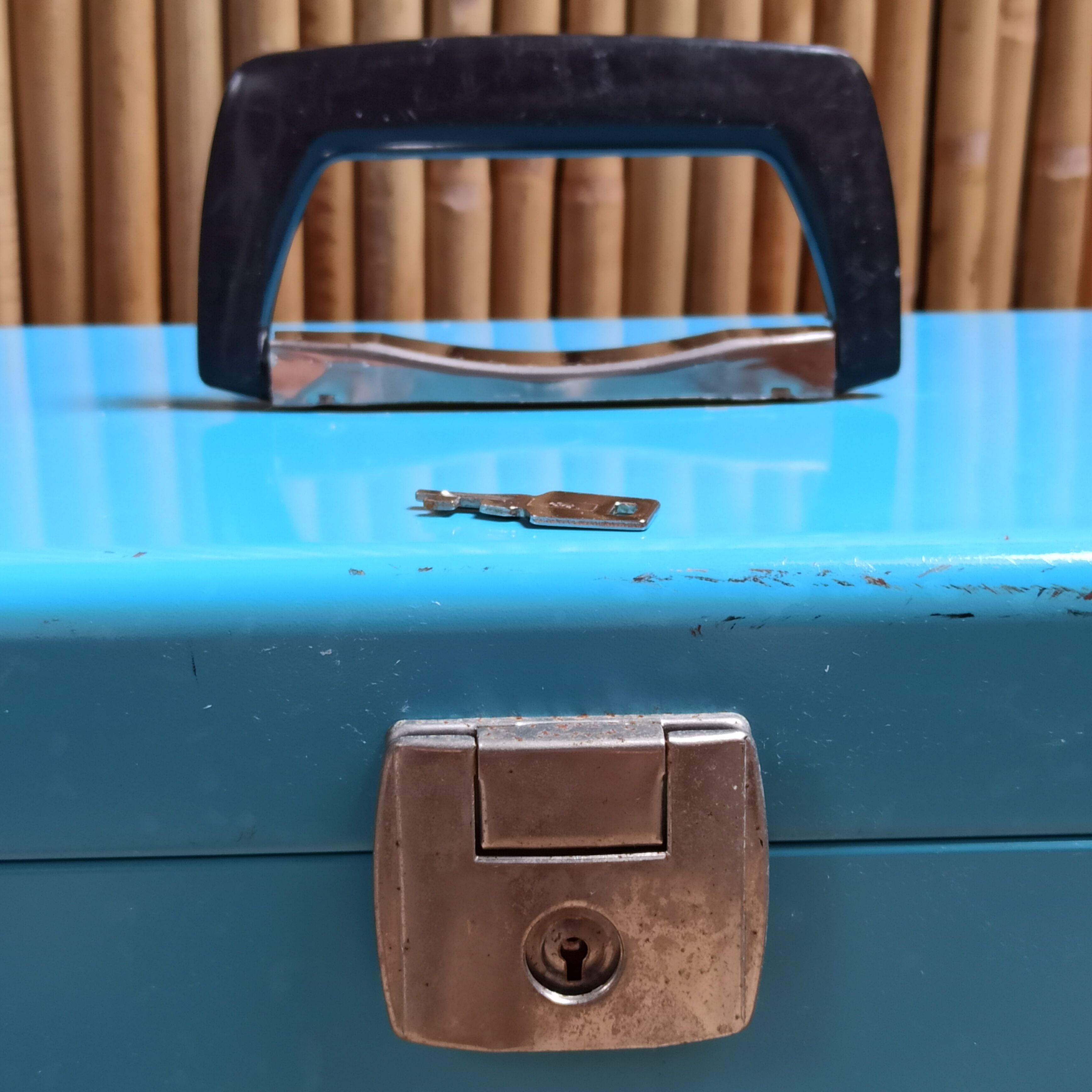 Box archives metal blue 50s industrial style