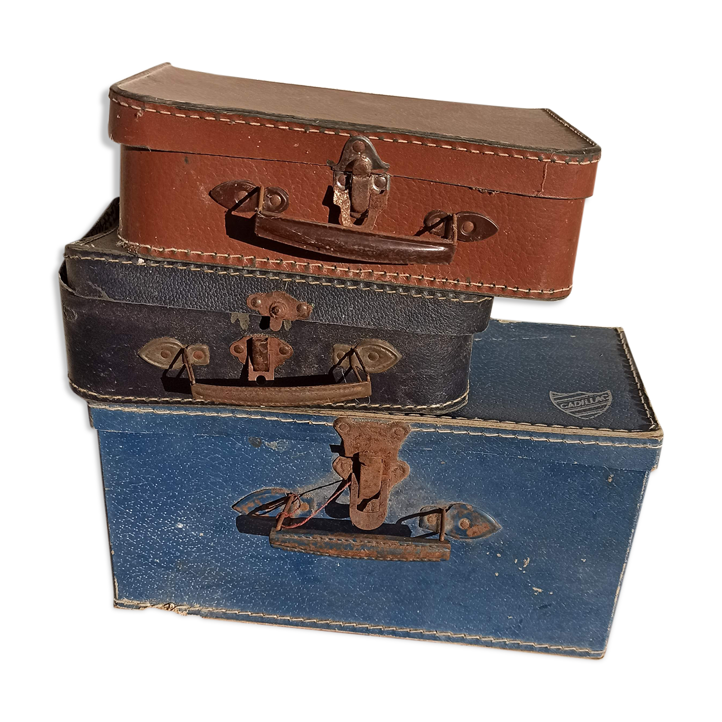 Set of 3 old cardboard suitcases