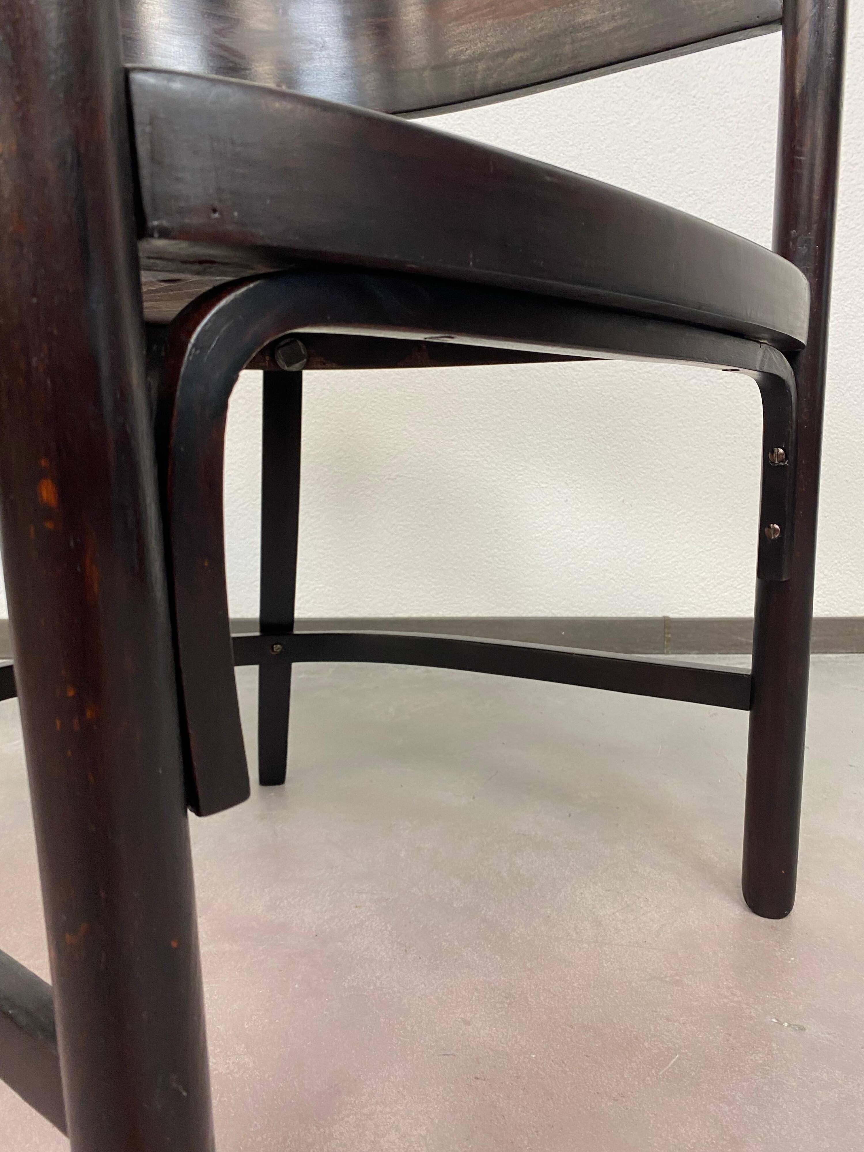 Large armchair of the Secession no.6549 by Josef Hoffmann for Thonet