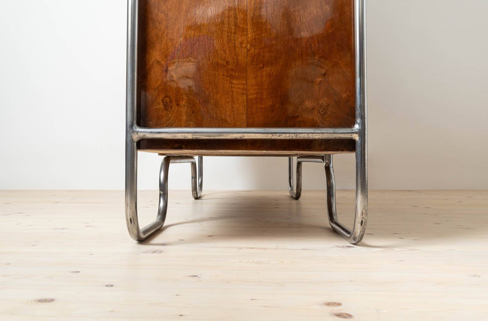 Bauhaus Era Bookcase, Tubular Steel Base, Walnut Veneer, 1930s
