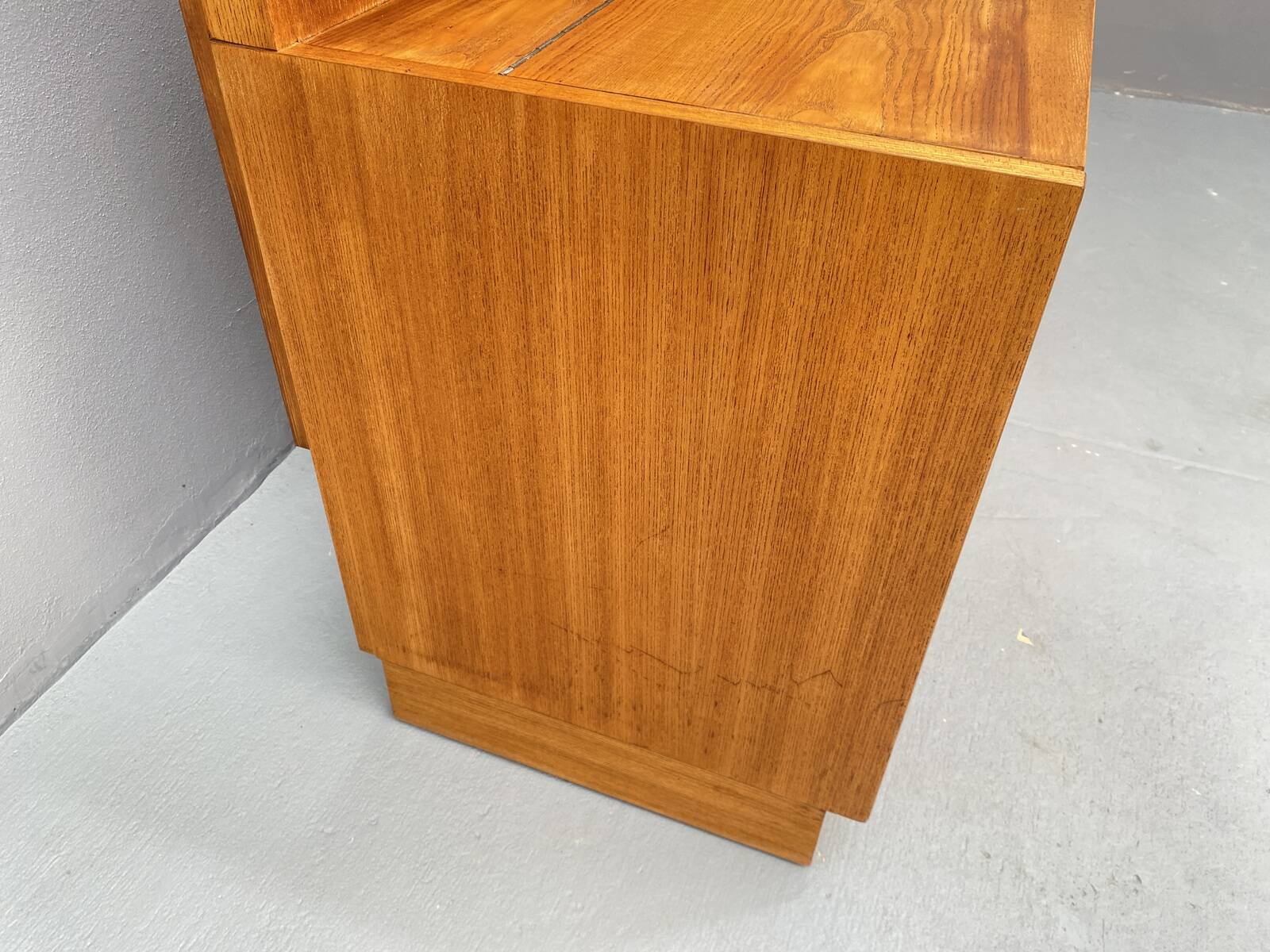 Système d'étagères murales du milieu du siècle par Český nábytek, 1960, Tchécoslovaquie