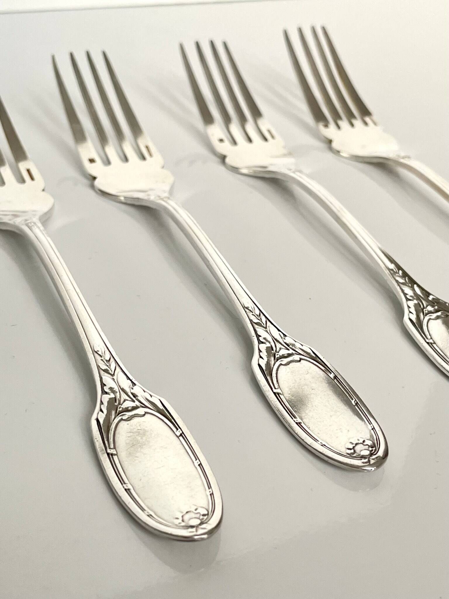 4 Marie-Antoinette Fish Forks - Christofle, Silver-Plated Metal