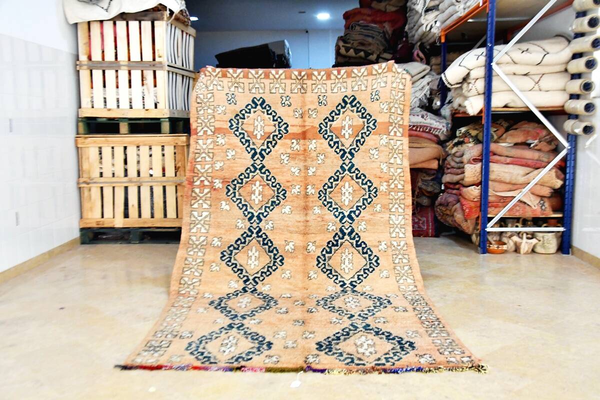 Moroccan berber rug zemmour vintage 290 x 160cm