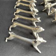 12 animal knife holders in tin
