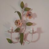 Romantic wall lamp in enamelled metal
