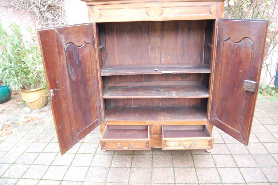 Louis XV style low walnut cabinet from the 19th century